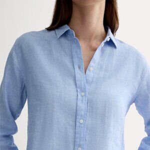Everlane The Must-Have Shirt in Linen 6 Light Blue